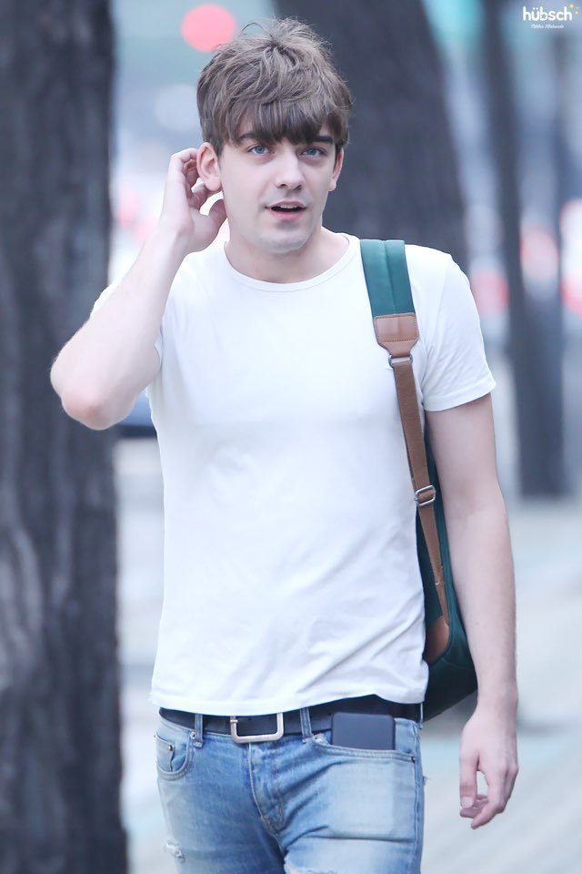 비정상회담에서 입덕+비주얼을 맡고있는 멤버.jpg | 인스티즈