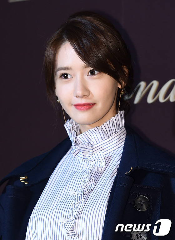 오늘자 윤아 얼굴 위주.jpg | 인스티즈