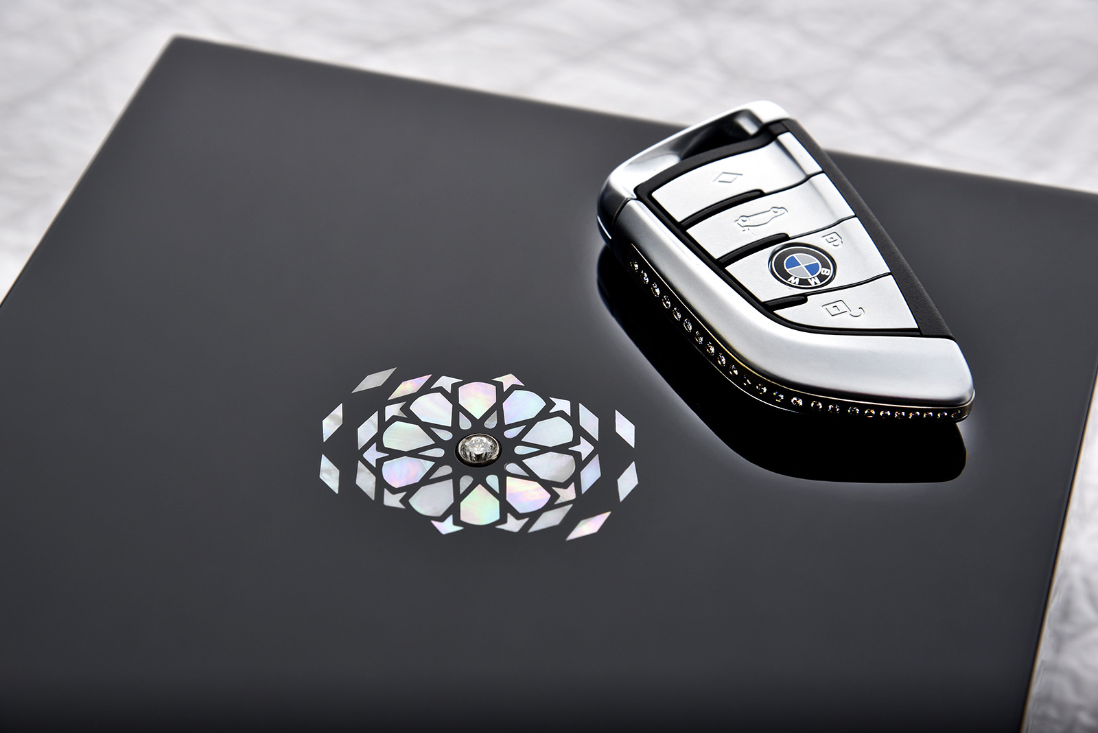 BMW 750Li xDrive Solitaire and Master Class Edition | 인스티즈