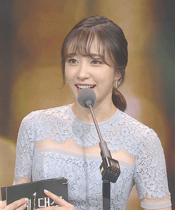KBS 연예대상 EXID 하니.gif | 인스티즈