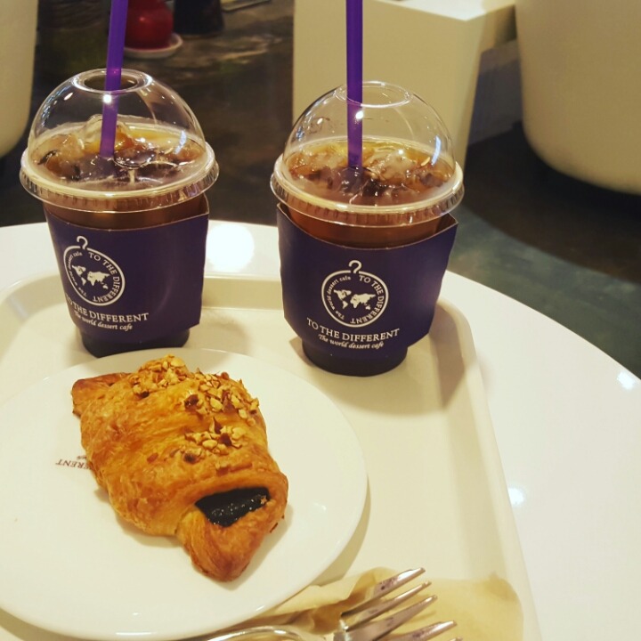 디프런트 이미지