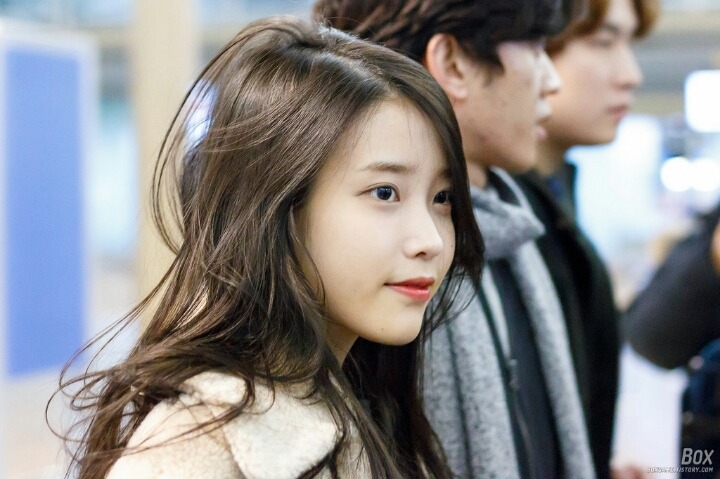 아이유 겨울철 코디 스타일.jpg | 인스티즈