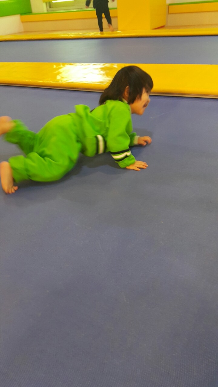 킹콩점프 이미지