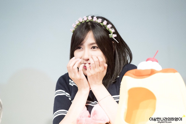 [에이핑크] 잠에서 깨어나는 건 어려운 일이라서 하영이 | 인스티즈
