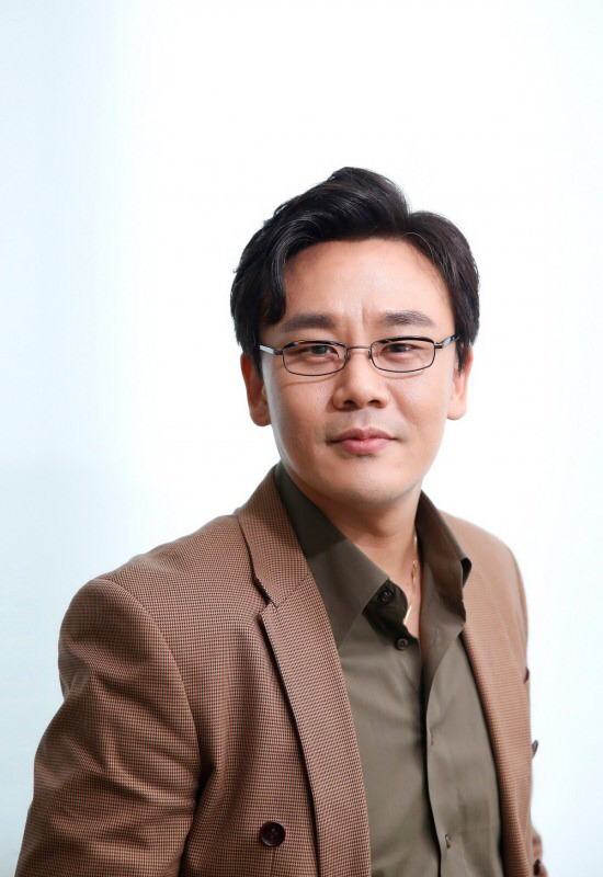 소름돋게 닮은 배우 2명 | 인스티즈