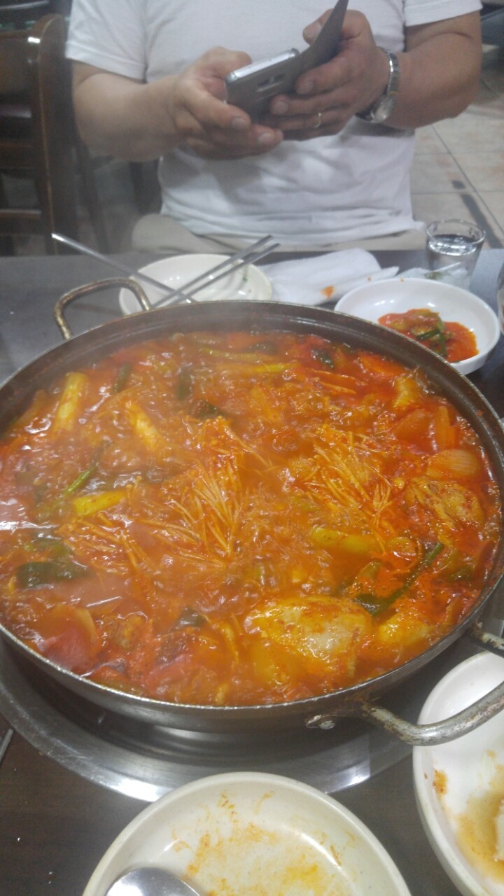 오성모터스 이미지
