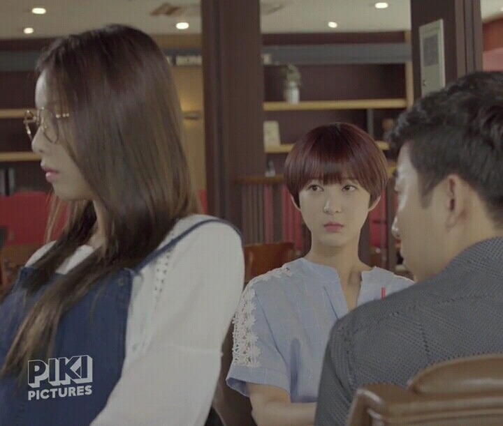 카페에서 몰입도 쩌는순간 (feat.엑시드) | 인스티즈