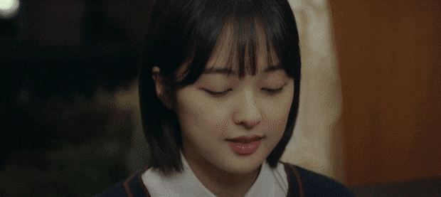 거의 9년 가까이 교복입고 연기하는 여배우ㄷㄷㄷ | 인스티즈