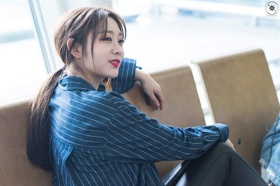 진짜루 예쁜 러블리즈 지수. JPG | 인스티즈