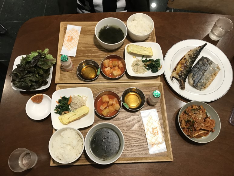 노릇노릇식당 이미지