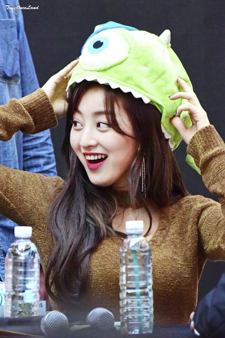 이렇게 이뻐도 되나 싶은 지효 | 인스티즈