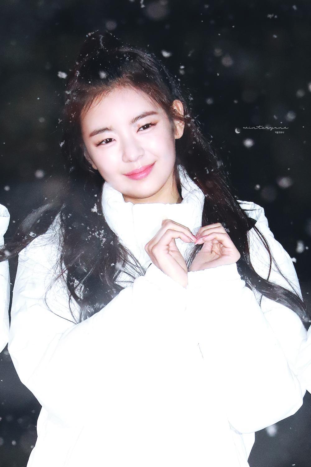 itzy 지수 a.k.a 리아 | 인스티즈