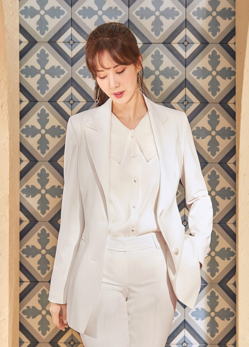 996FAF475E4CDCB424FC76