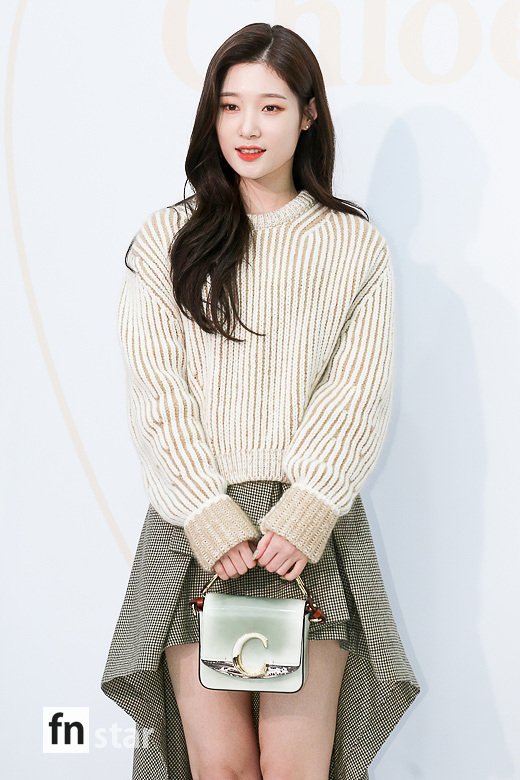 오늘자 노량진 철벽녀 | 인스티즈