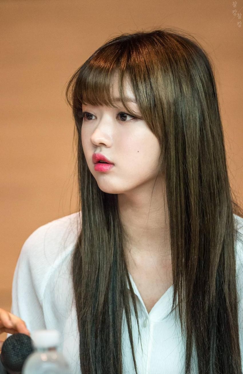 본인 싸인과 닮은 오마이걸 멤버 3명.jpg | 인스티즈