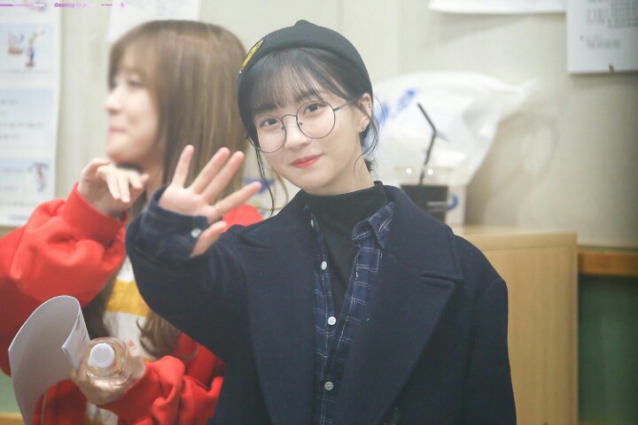 야심한 밤에 오마이걸 비니 | 인스티즈