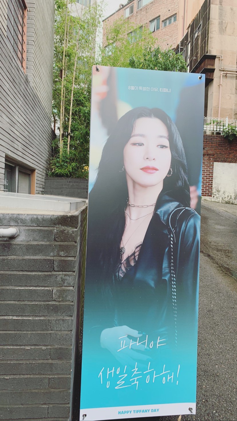 999436445F26EE831B2CF8