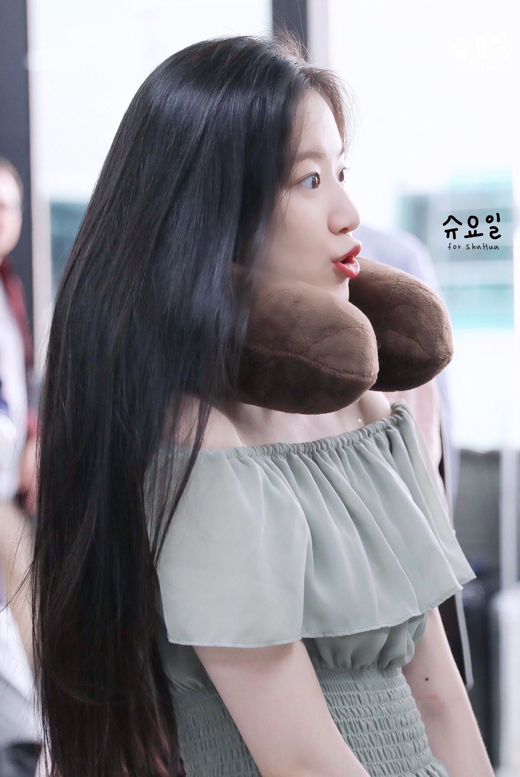 (여자)아이들의 비쥬얼담당 백설공주 슈화.jpgif (311장) | 인스티즈