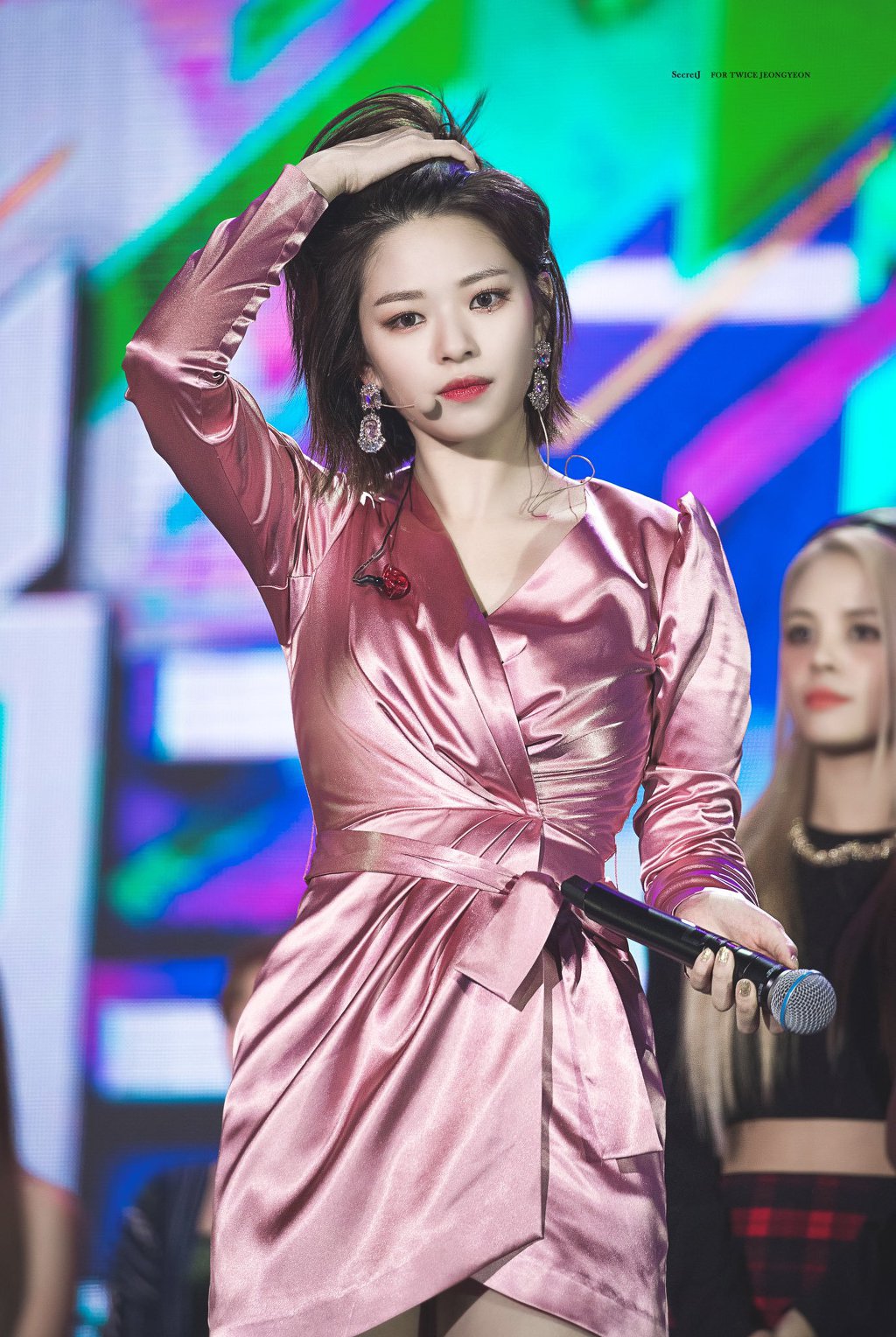 잘생겼는데 이쁜 정연이.jpg | 인스티즈