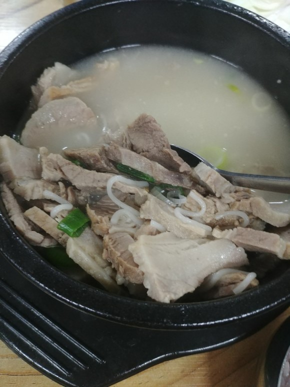 부산돼지국밥 이미지